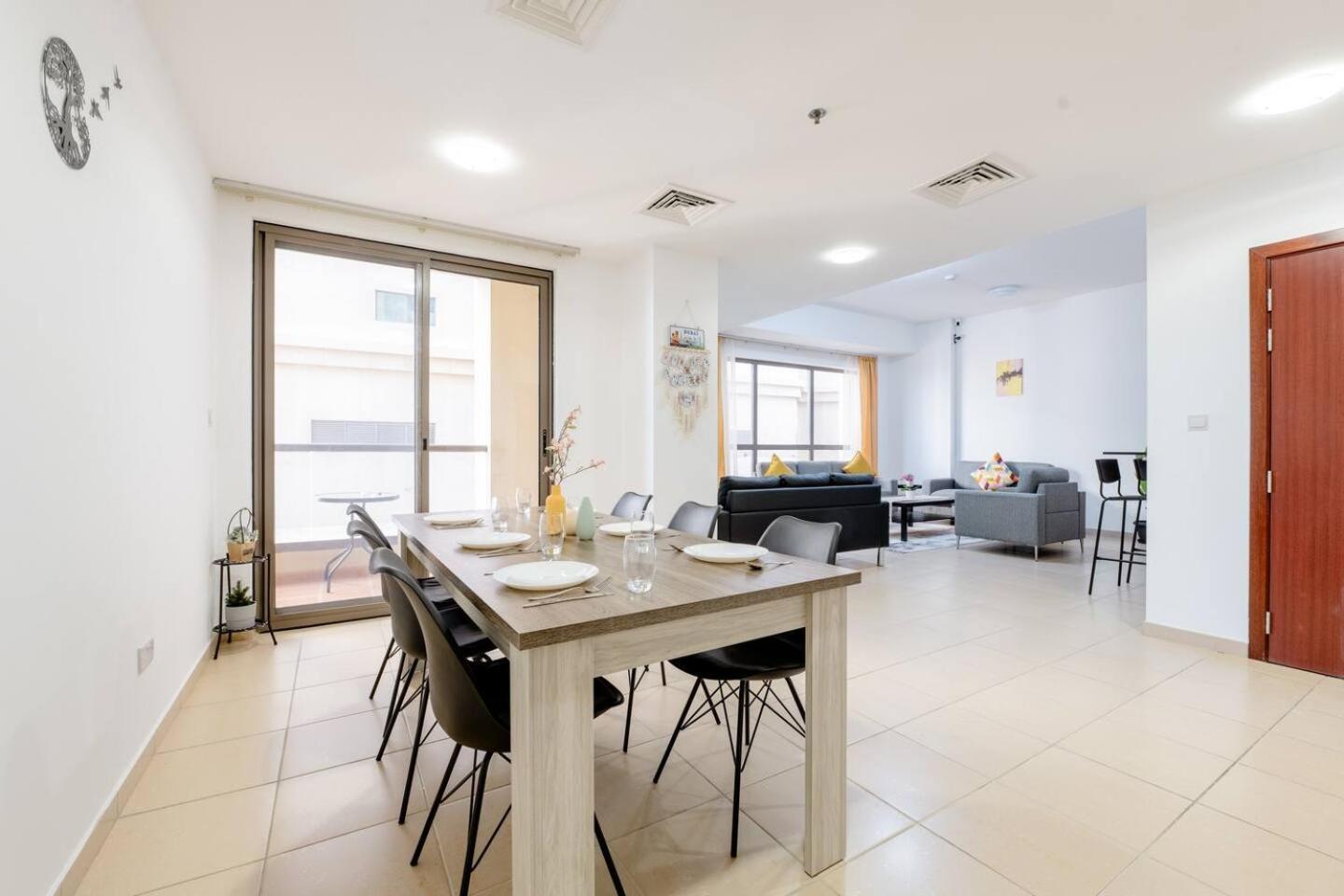 Moonlight Hostel Jbr - 2Min Walk To Jbr Beach - Gym - 2Min Metro Station - Poll Dubai Eksteriør billede