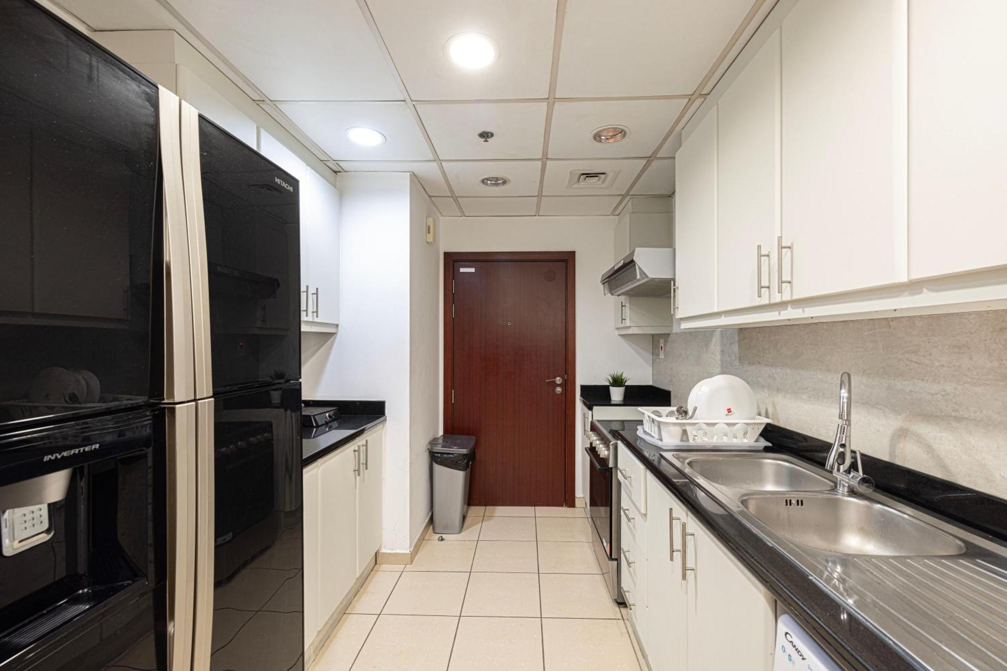 Moonlight Hostel Jbr - 2Min Walk To Jbr Beach - Gym - 2Min Metro Station - Poll Dubai Eksteriør billede
